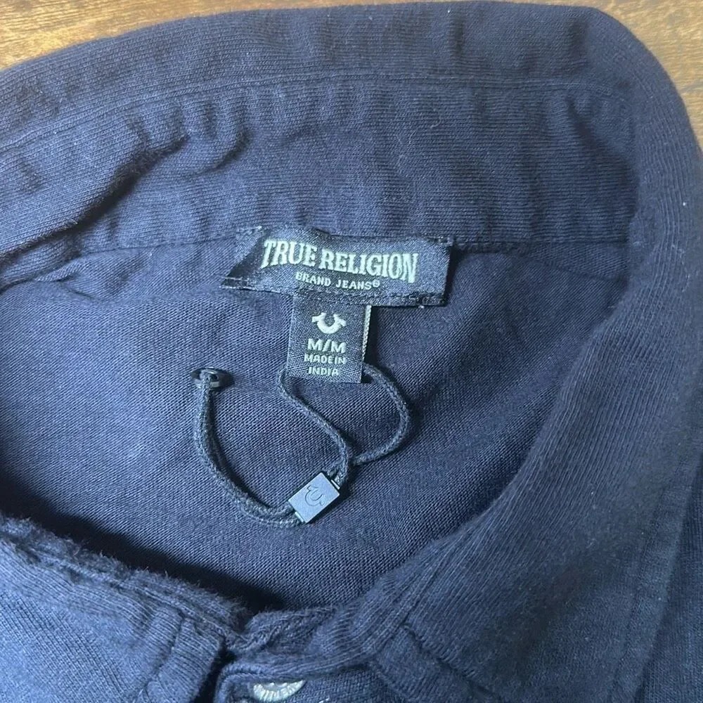True Religion Polo Shirt Mens Medium Black Triple Needle Knit SS Short Sleeve‎